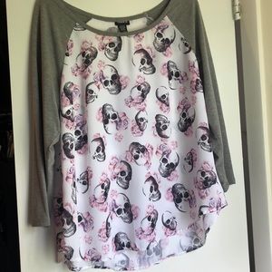 Torrid skull tshirt or dress top